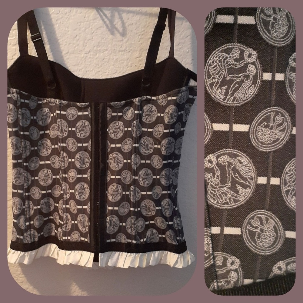 Corset ~ Bustier   🖤💄🍸 - Picture 3 of 8